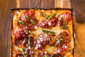 detroit style pizza